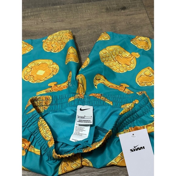 Nike Kids Boys Swim Trunks Size L Blue Waffle Print Elastic Waist - Picture 6 of 10